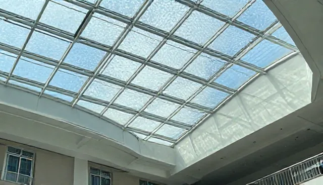 哈尔滨网站建设多少钱:选型关注点与适用情况